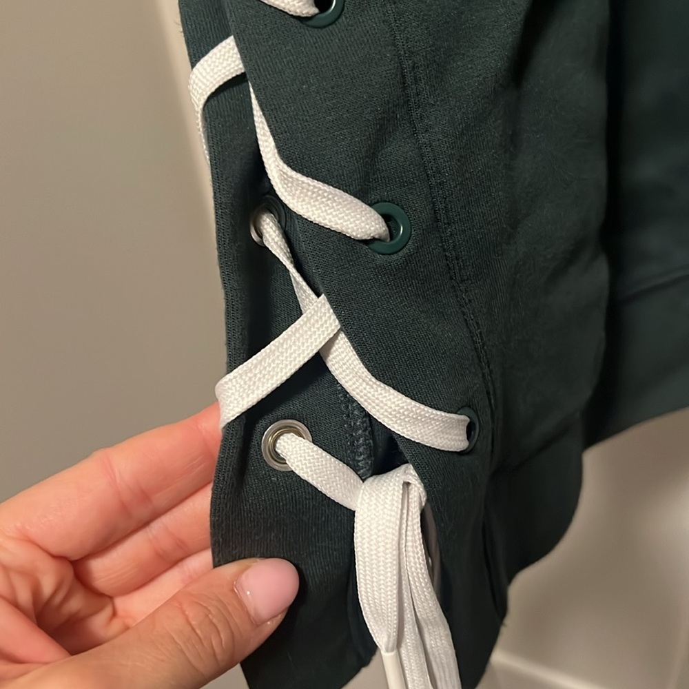 Adidas green laced crewneck size medium - Picture 8 of 10